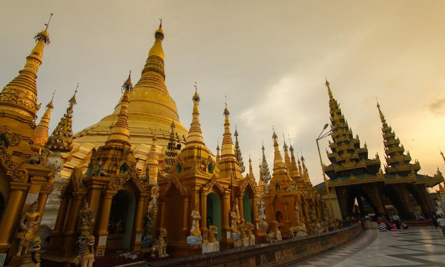 Myanmar - Asiens goldene Perle mit Baden in Ngapali_60682
