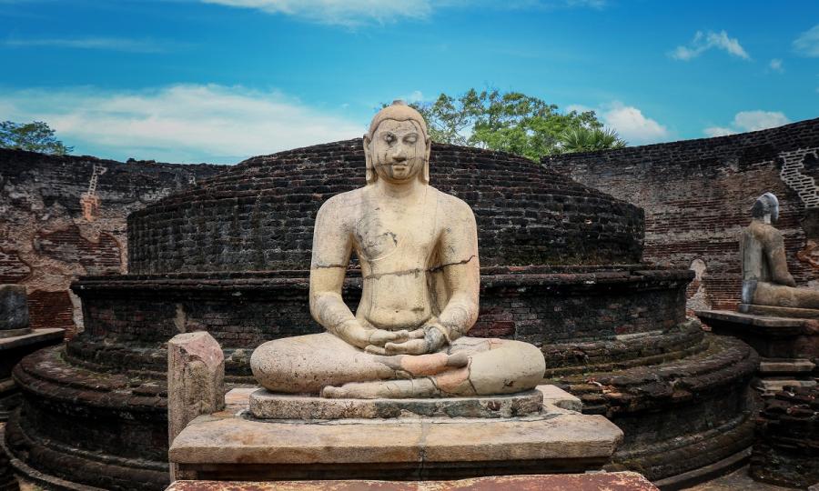 Kulturelles Erbe und natürliche Schönheit Sri Lankas mit Baden auf den Malediven_37263