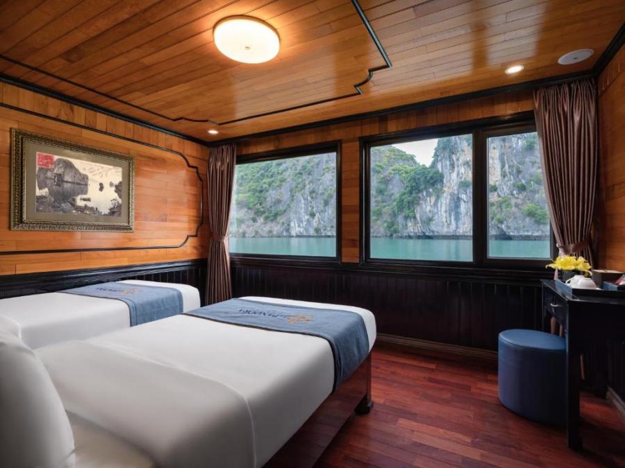 La Pandora Boutique Cruises_72260 La Pandora Boutique Cruises_72260