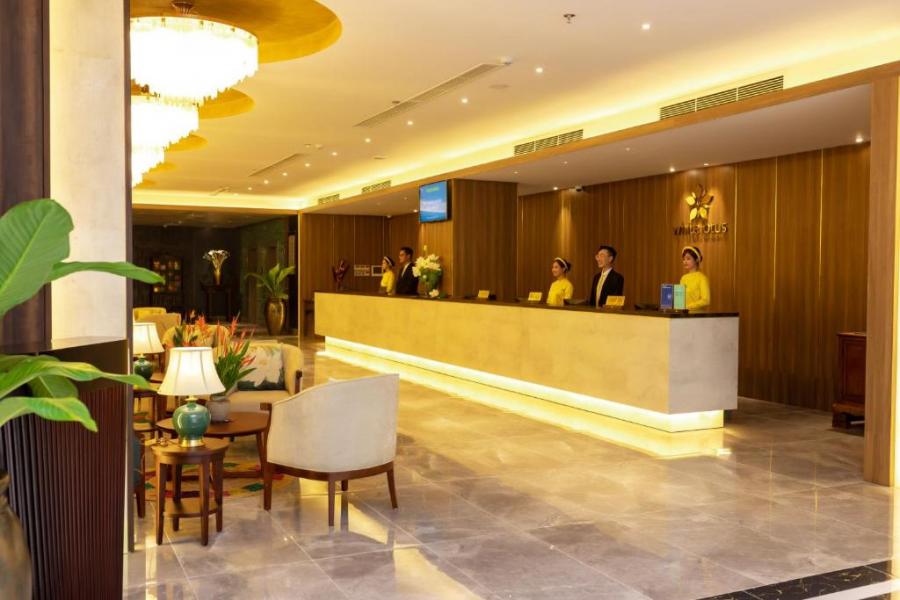White Lotus Hue Hotel_72278 White Lotus Hue Hotel_72278