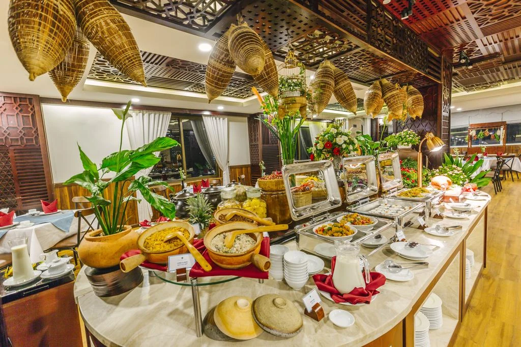 Lotus Central Sai Gon