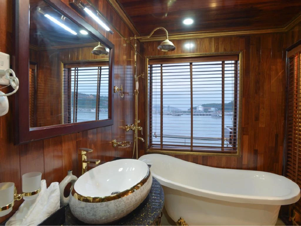 Oasis Bay Classic Cruise