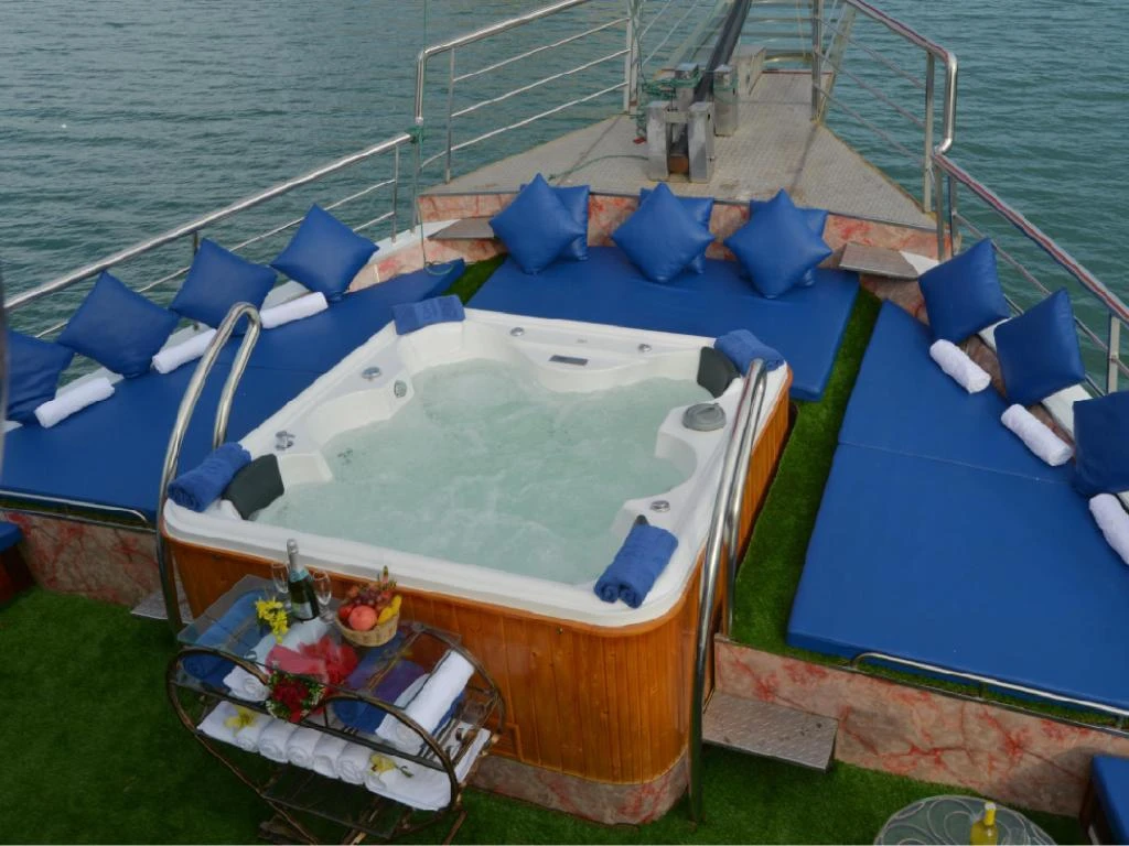 Oasis Bay Classic Cruise