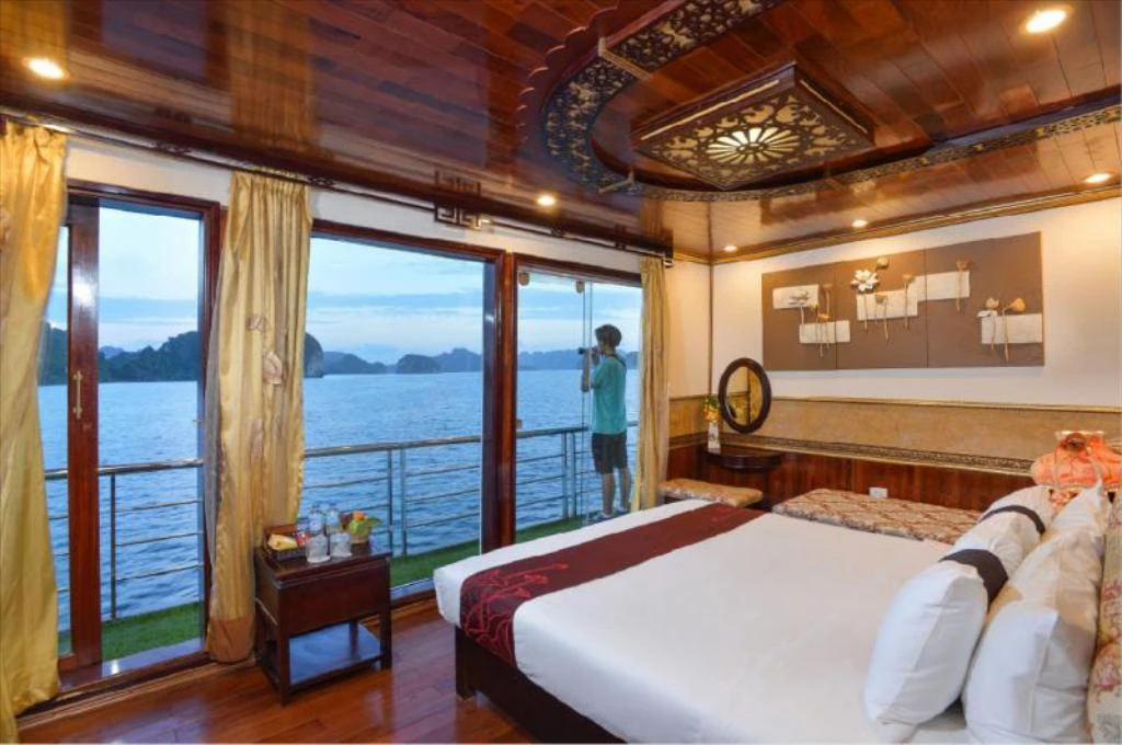 Oasis Bay Classic Cruise