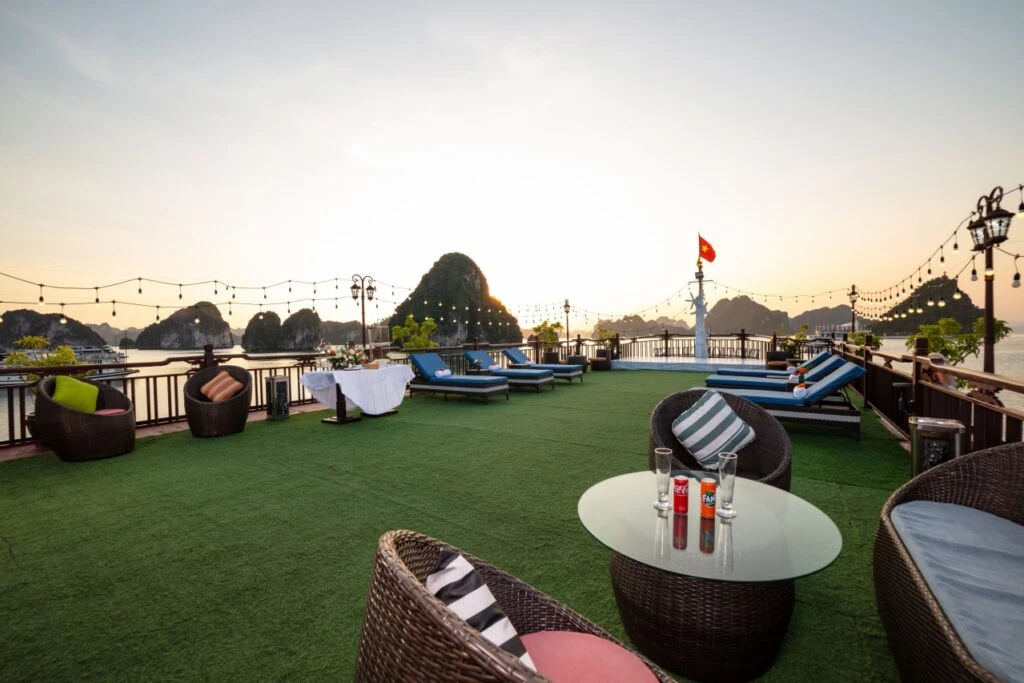 Amanda HaLong Cruise