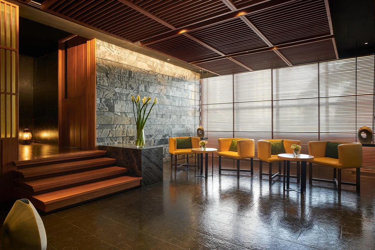 Anantara Sathorn Bangkok Hotel