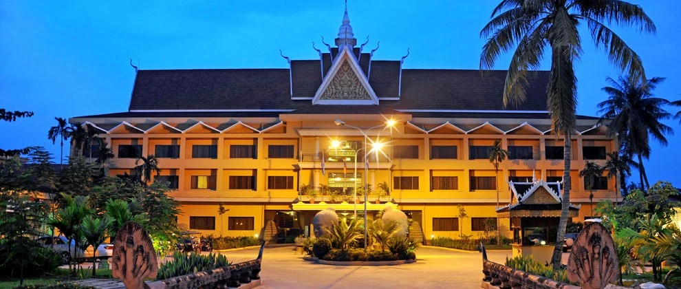Angkor Hotel - Siem Reap