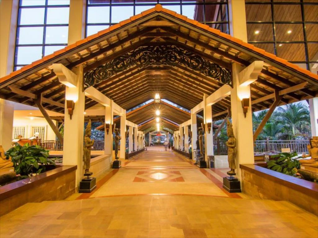 Angkor Palace Resort