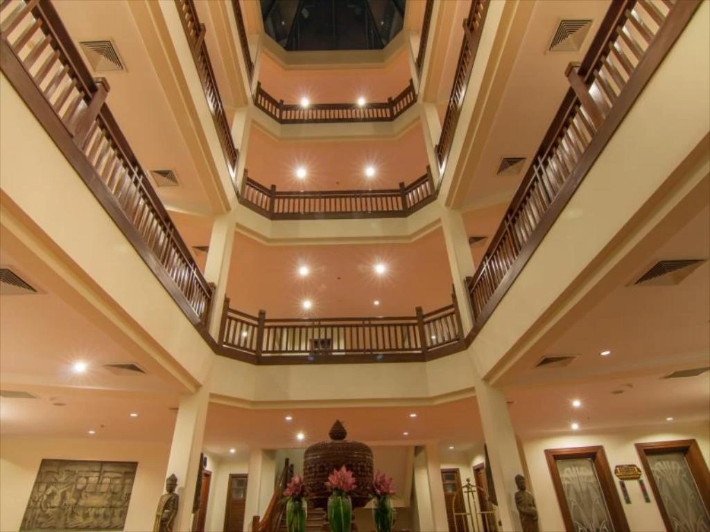 Angkor Palace Resort