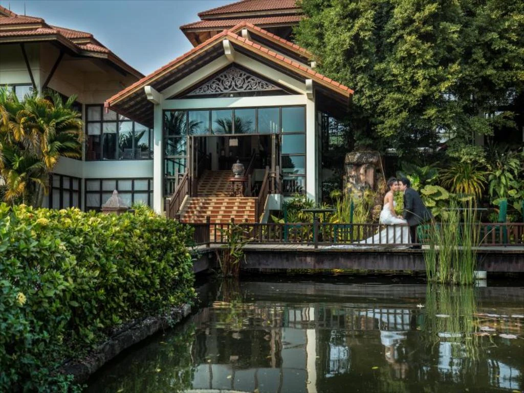 Angkor Palace Resort