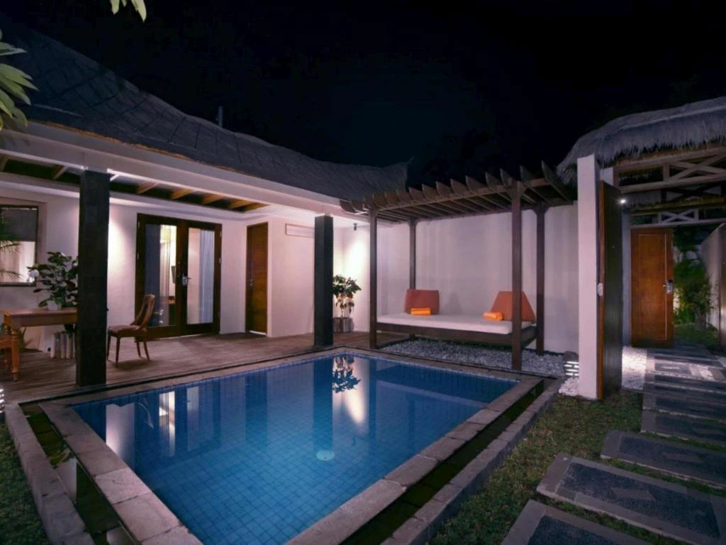 Aston Sunset Beach Resort - Gili Trawangan