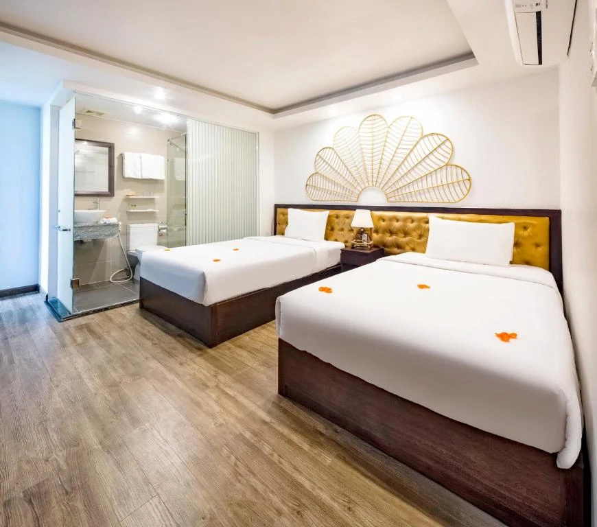 Azura Gold Hotel and Apartment