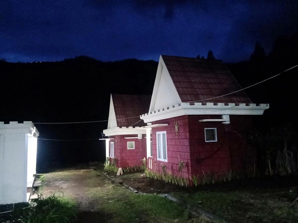 Bromo Cottages