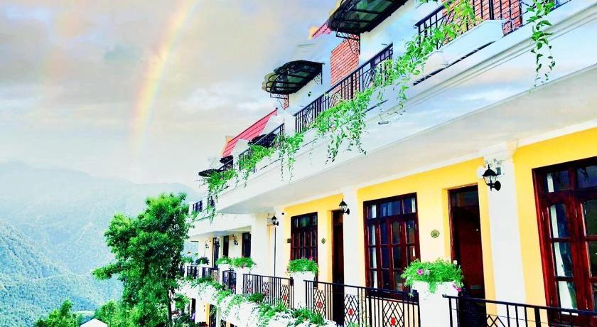 Cat Cat Galerie d'Art