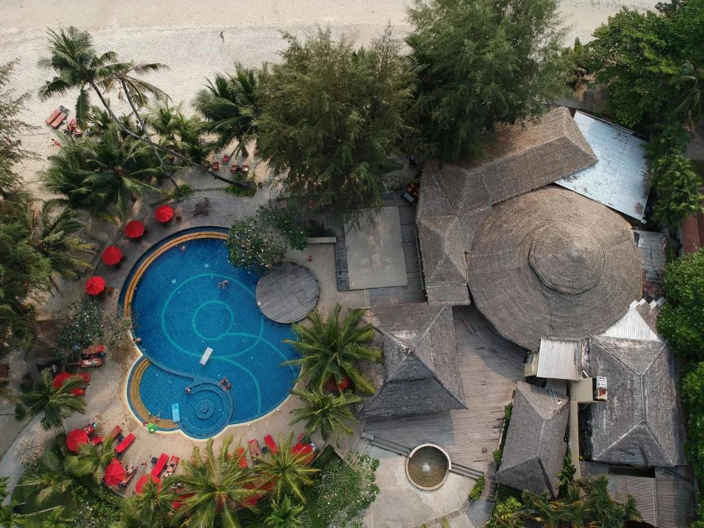 Centara Koh Chang Tropicana Resort