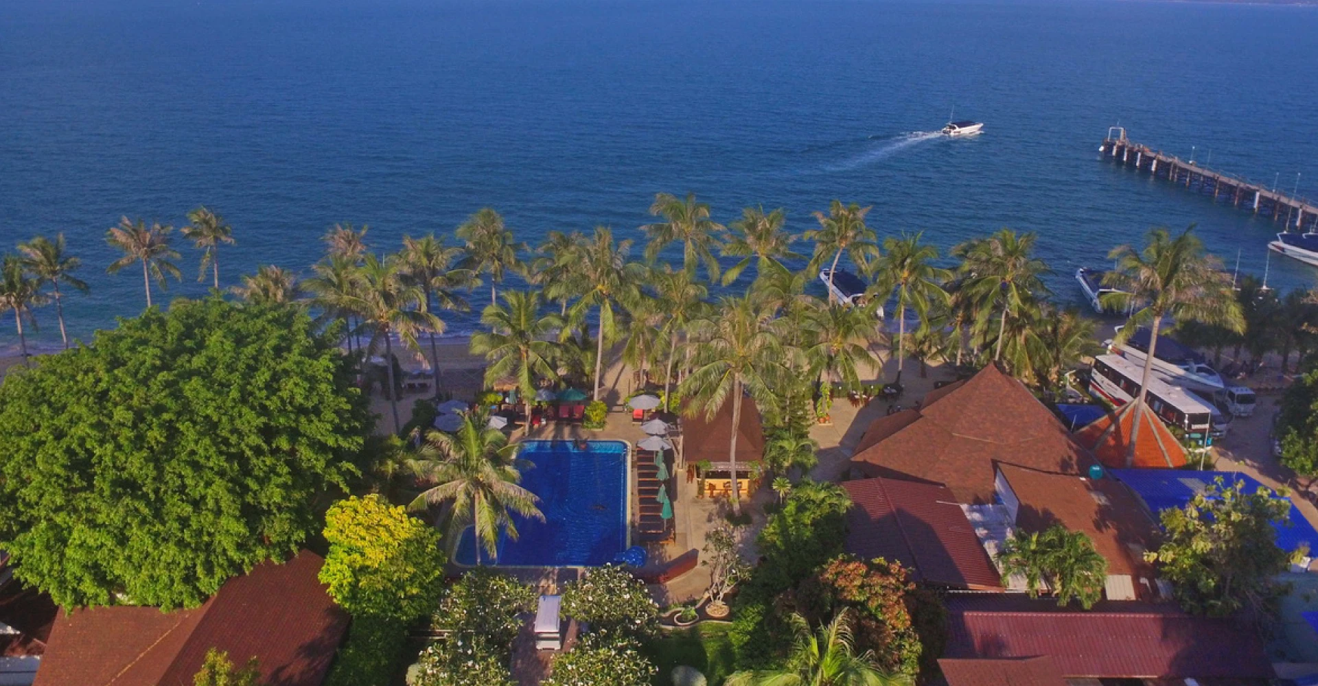 Cocopalm Beach Resort