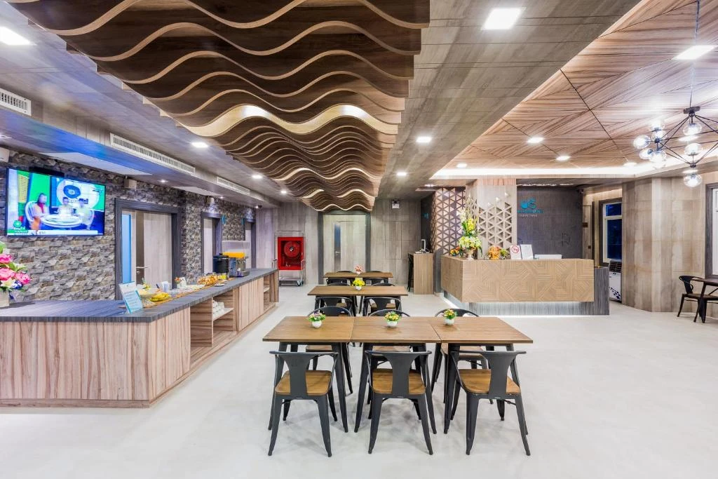 Evergreen Suite Hotel