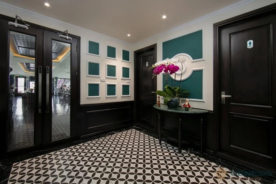 Genesis Regal Cruise