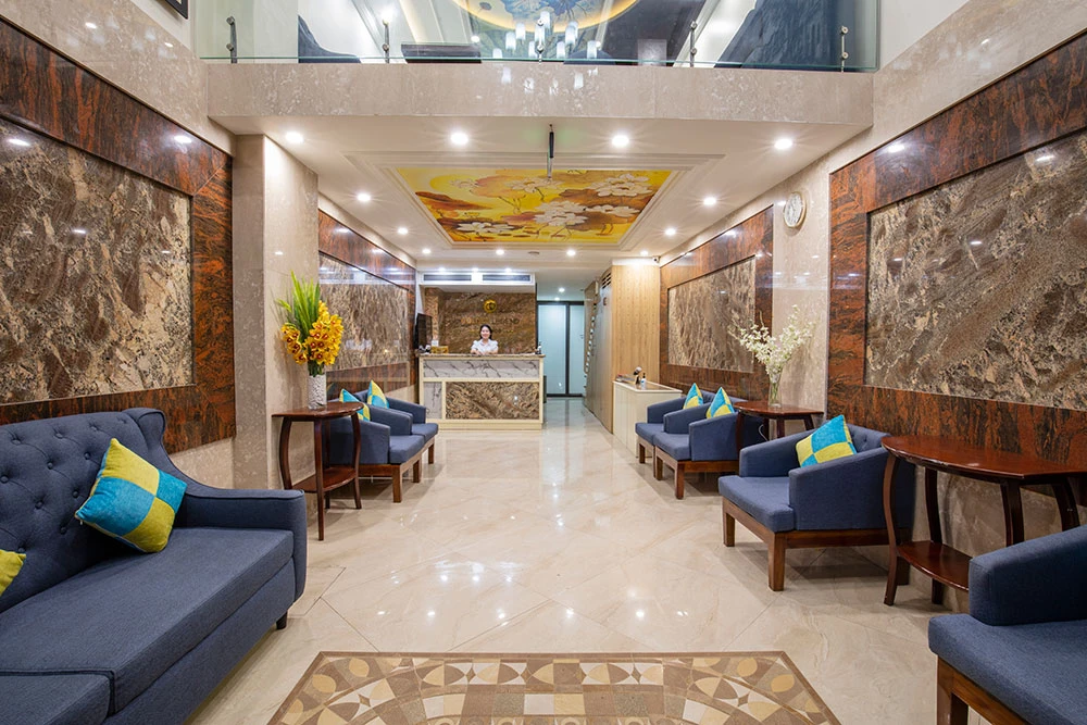 Golden Legend Palace Hotel