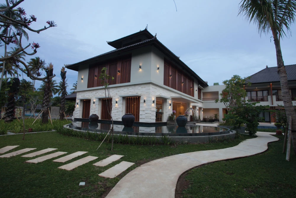 Grand Whiz Hotel Nusa Dua