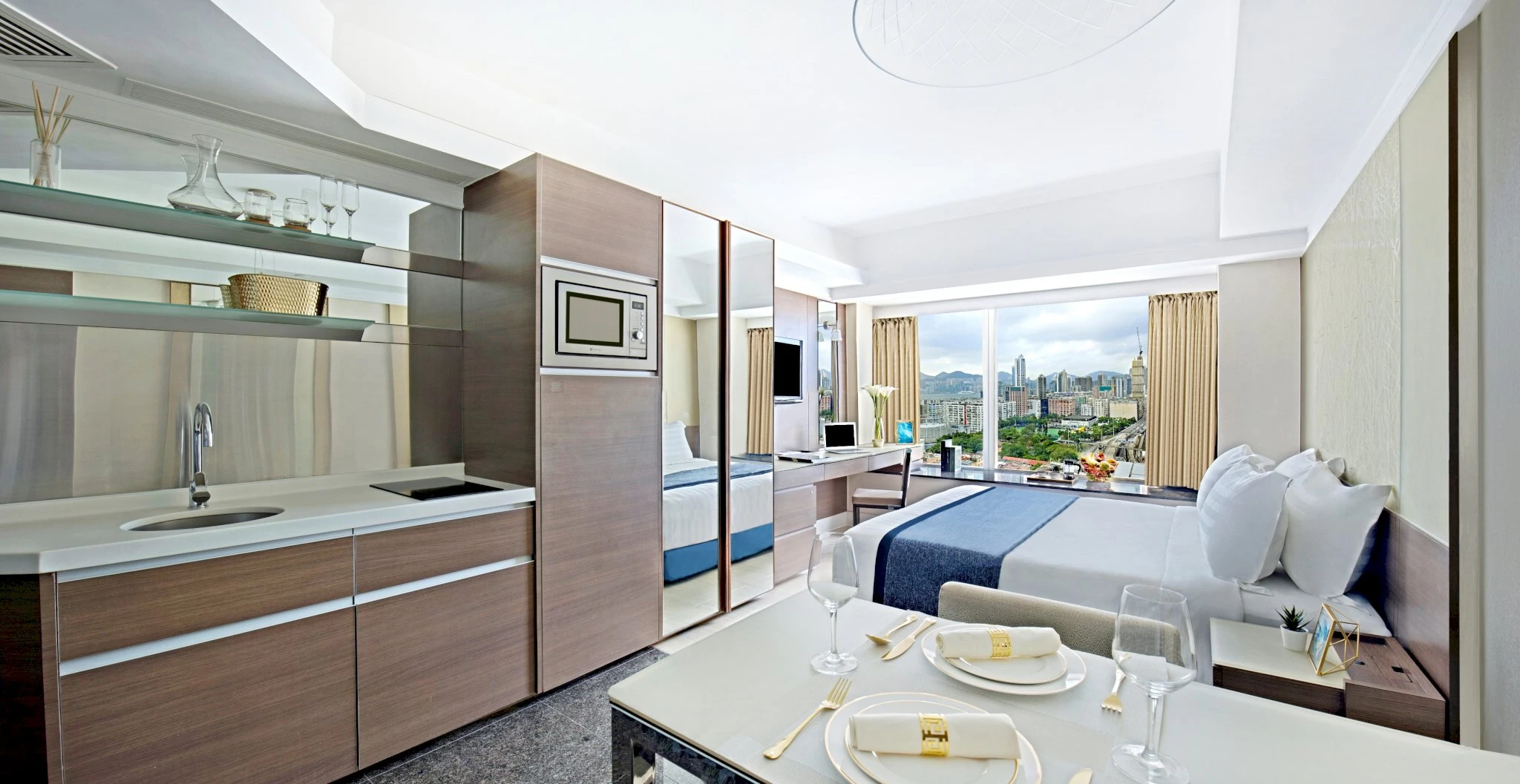 Harbour Plaza 8 Degrees