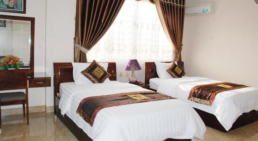 Hoa Cuong Hotel - Dong Van