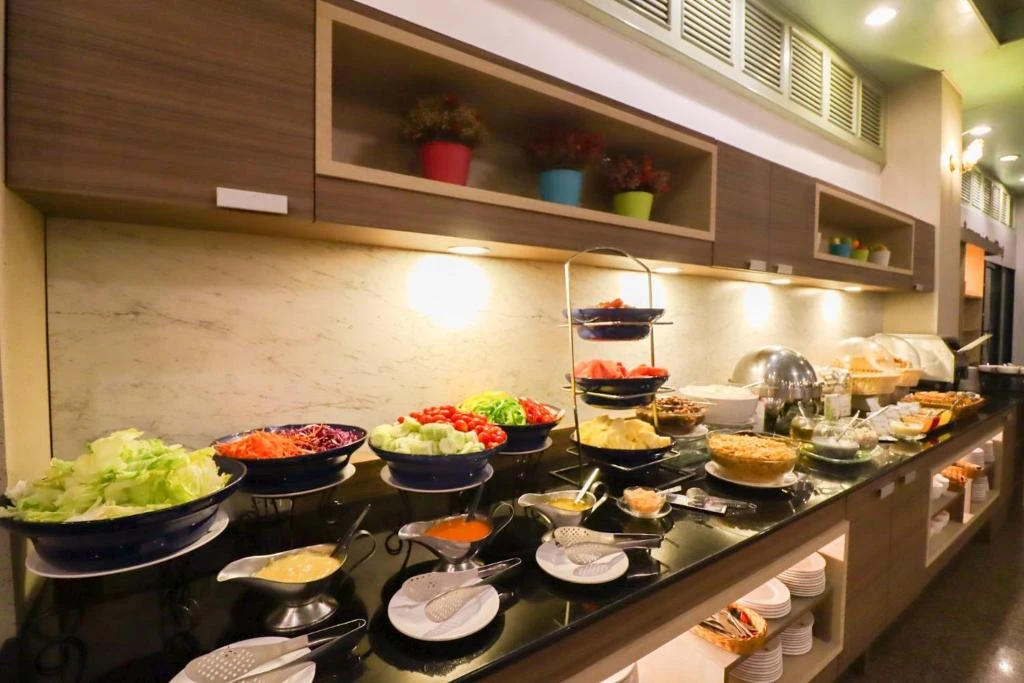 Hua Hin Grand Hotel & Plaza