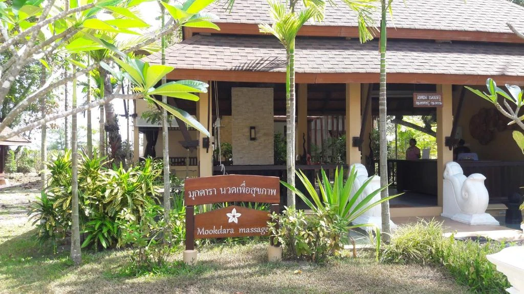 Sivalai Beach Resort