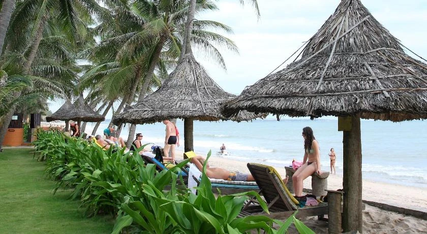 Little Muine Cottages Resort