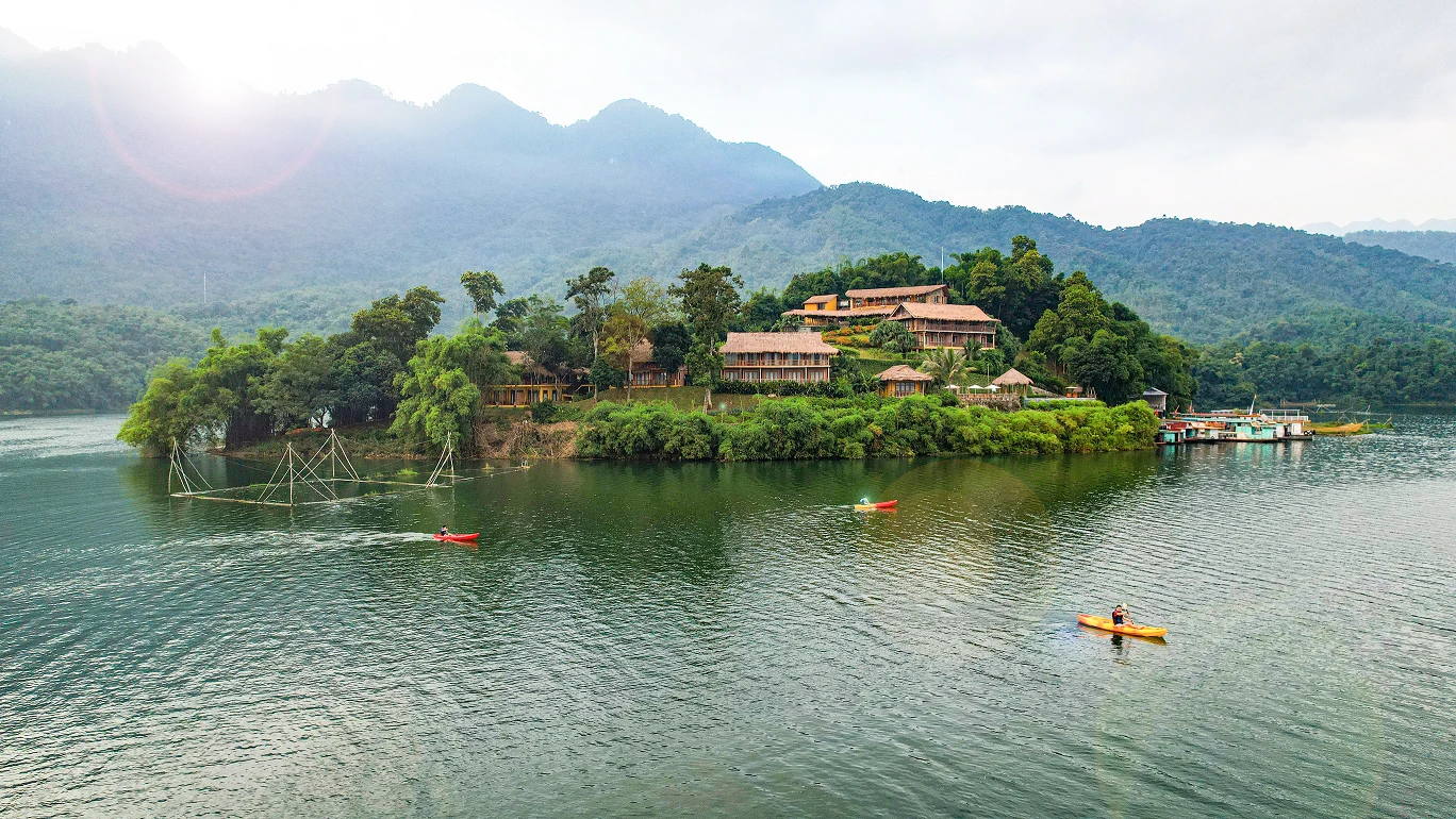 Mai Chau Hideaway Lake Resort