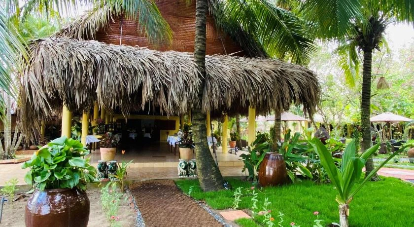 Mango Home Riverside