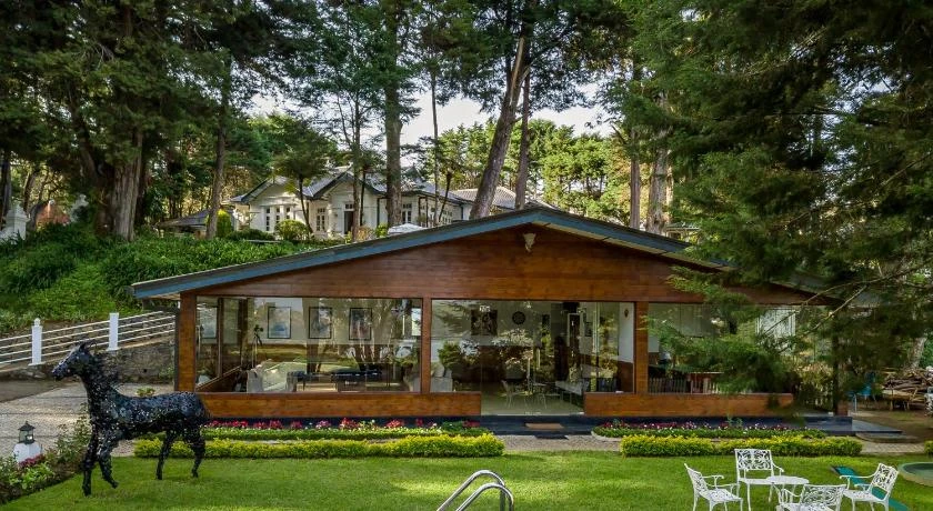 Mirage Kings Cottege