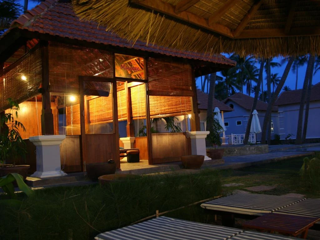 MuiNe de Century Beach Resort and Spa