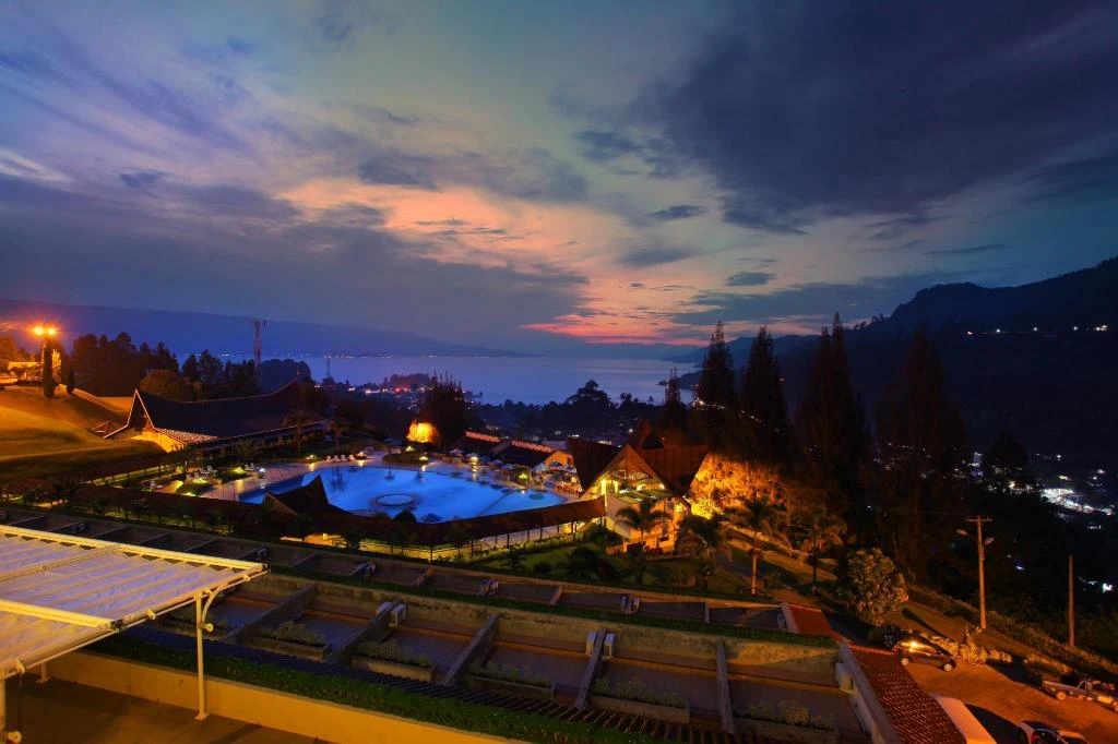 Niagara Resort - Niagara Hotel & Resorts Lake Toba