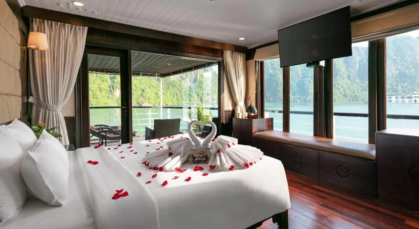 Pelican Classic Cruise