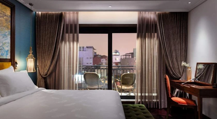 Peridot Grand Luxury Boutique Hotel