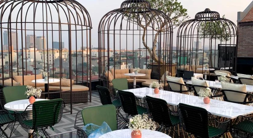 Peridot Grand Luxury Boutique Hotel