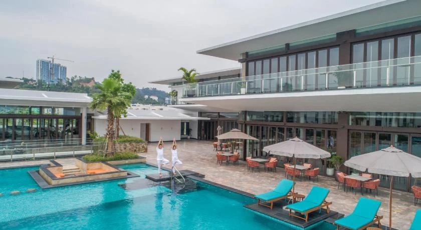 Premier Village Halong Bay Resort