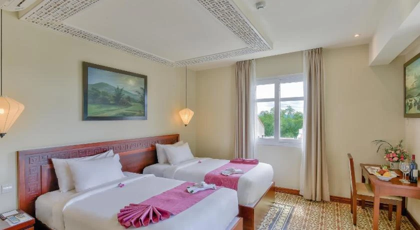 Royal Riverside Hoi An Hotel