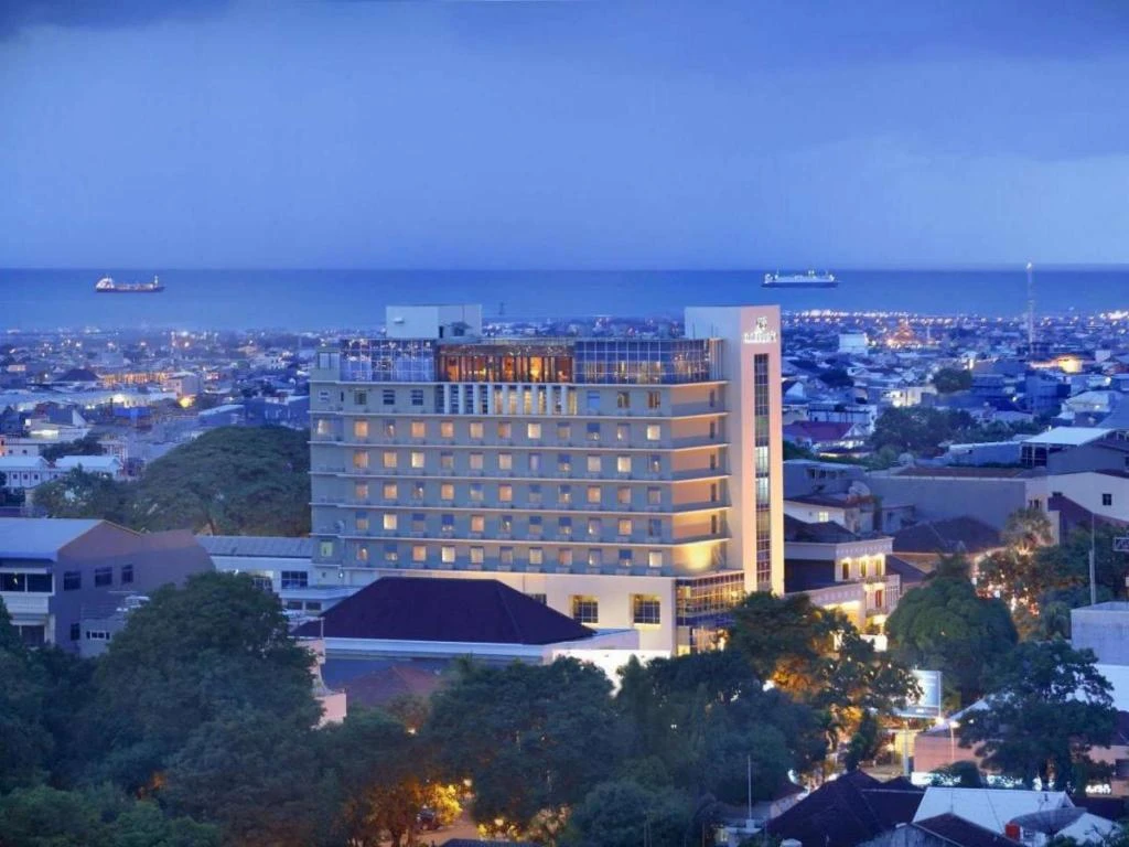Santika Makassar Hotel