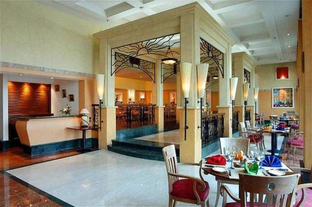 Santika Premiere Hotel