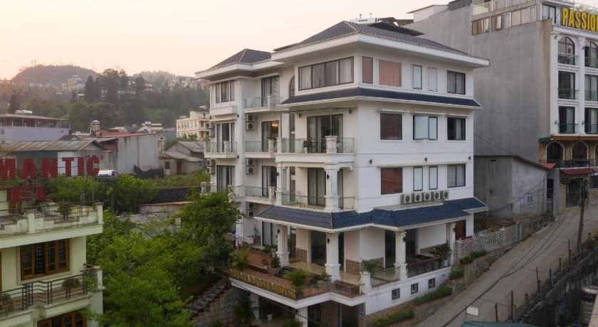 Sapa Mountain Queen House