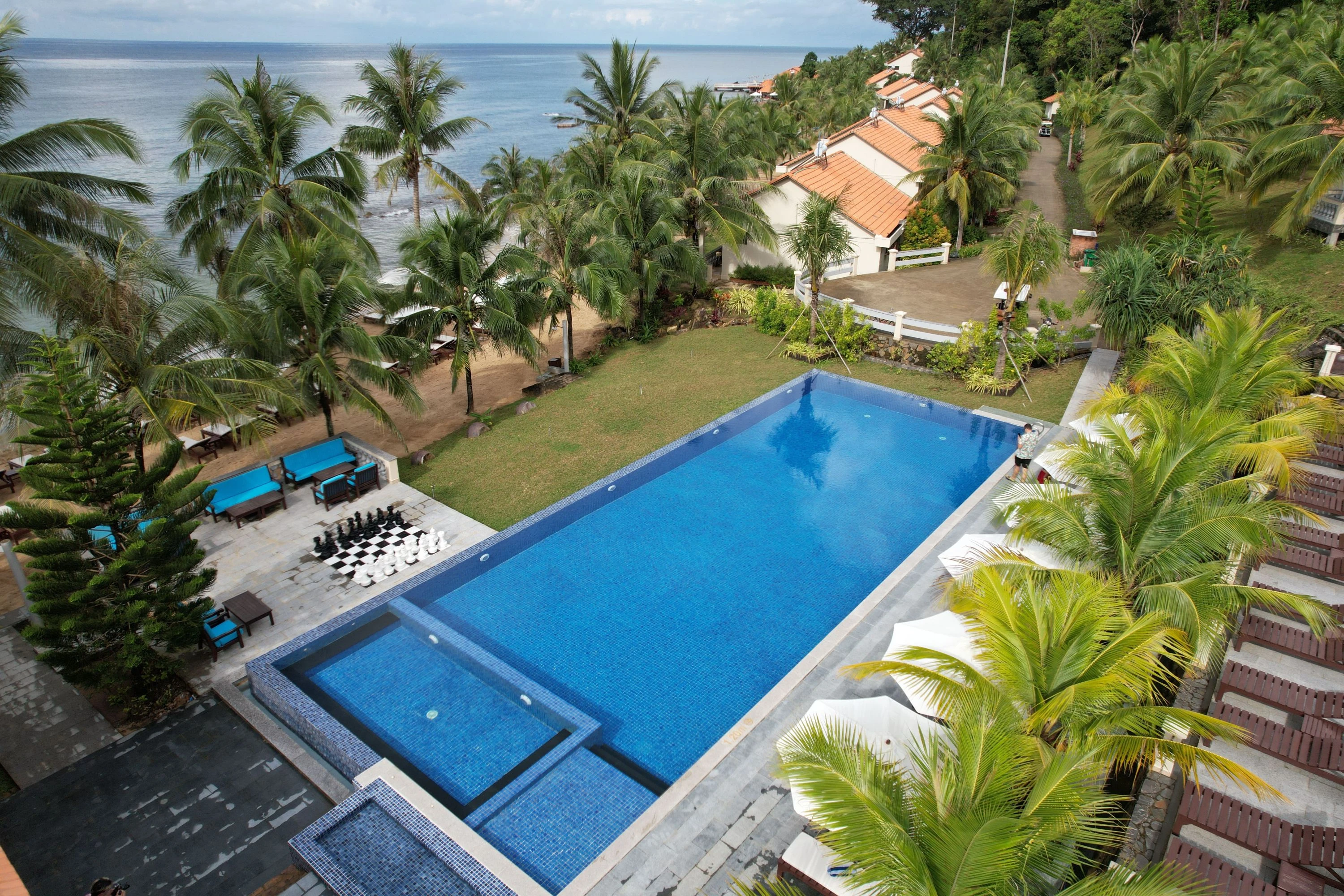 Sea Sense Resort & Spa