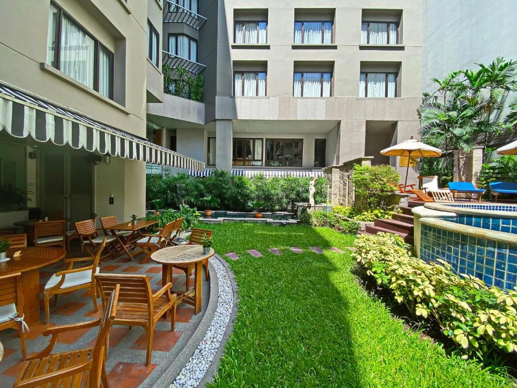 Silom Serene a Boutique Hotel