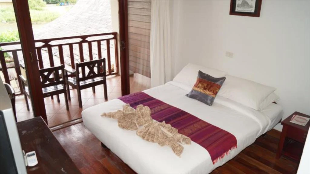 The Elephant Crossing Hotel