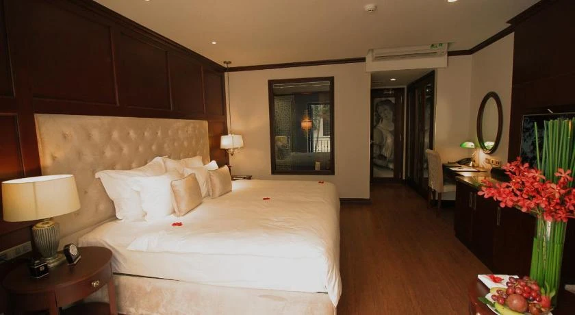 The Scarlett Boutique Hotel Hue