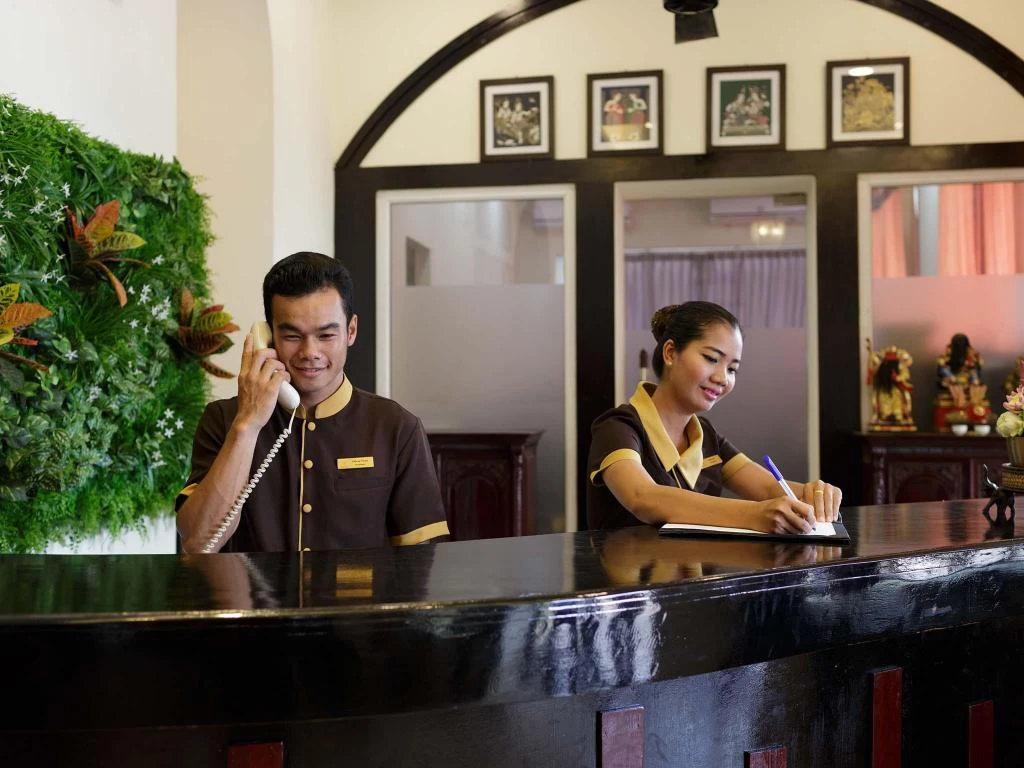 Treasure Oasis Hotel