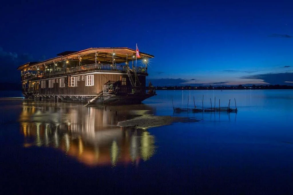 The Vat Phou Cruise