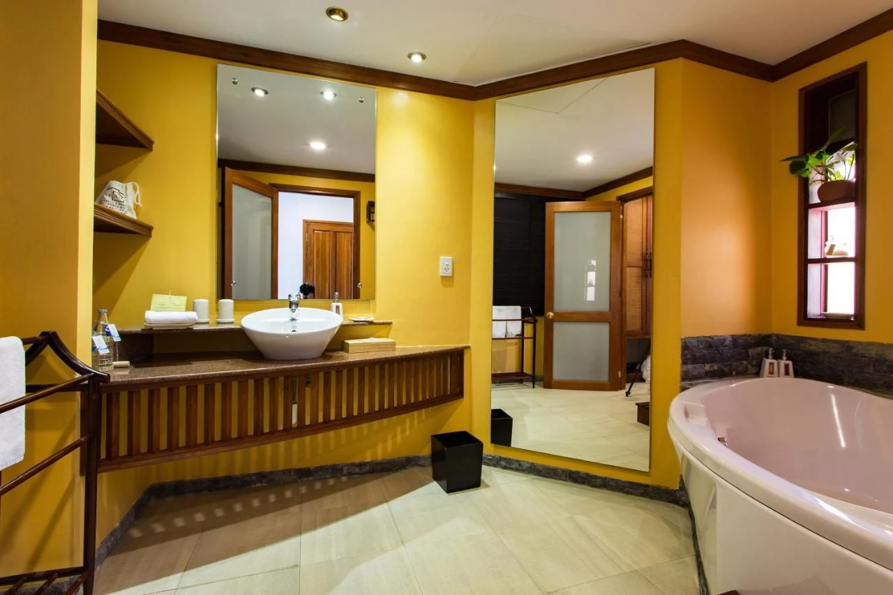 Victoria Hoi An Beach Resort & Spa