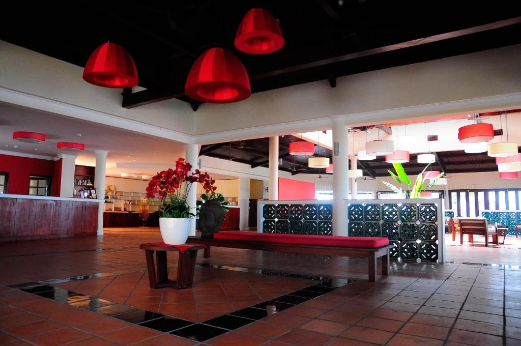 Victoria Nui Sam Lodge